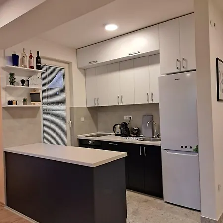 Tnt - Free Parking - 2 Bedrooms Скопье